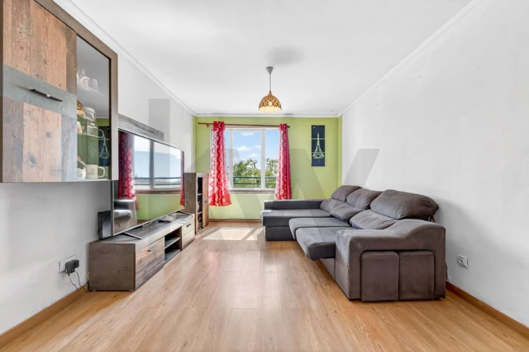 Apartamento T2 para Venda em São Martinho Foto 3