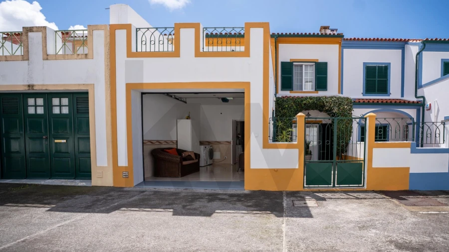 Moradia T3 para Venda em Ponta Delgada (São José)