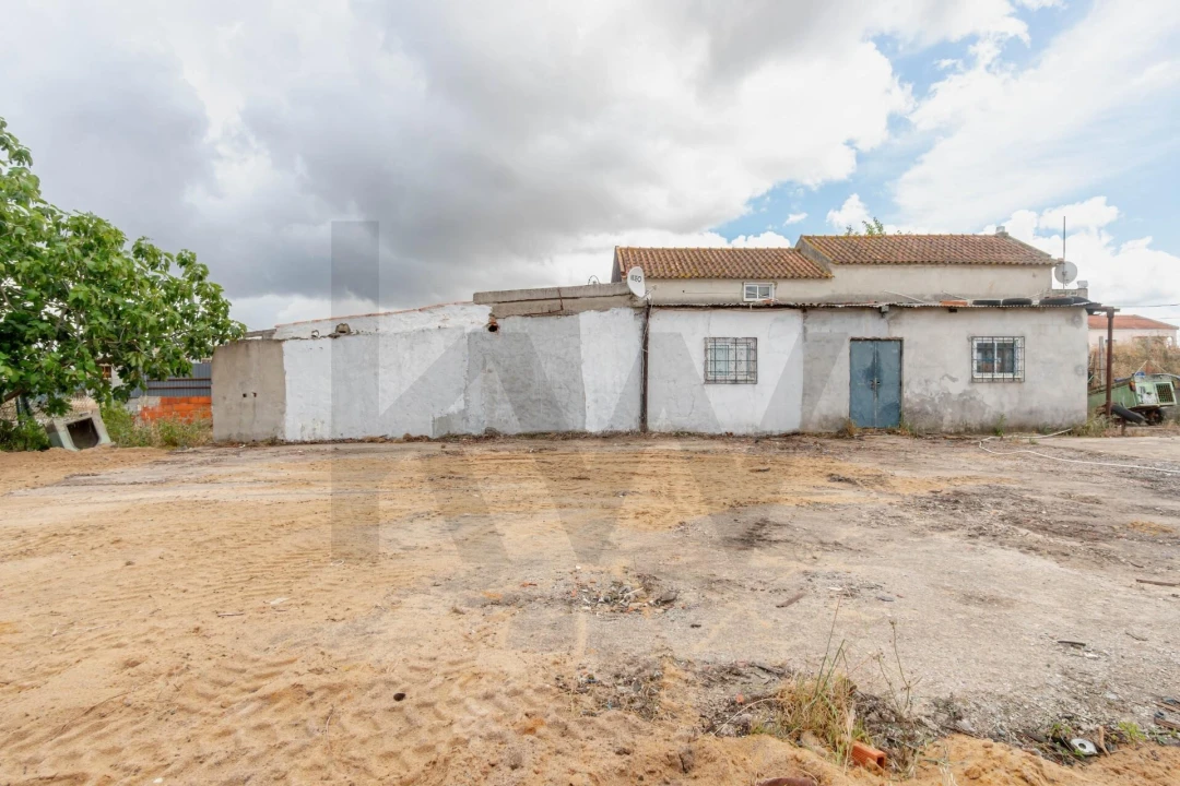 Terreno para Venda em Quinta do Anjo Foto 3