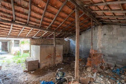 Moradia T2 para Venda em Casal Comba
