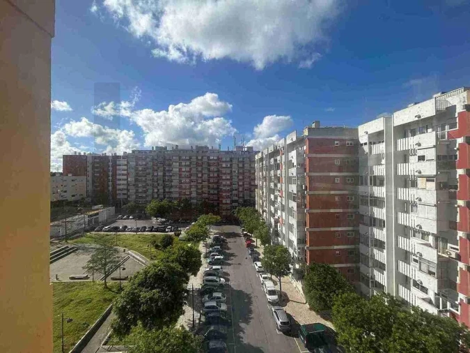 Apartamento T4 para Arrendamento em São Domingos de Benfica Foto 30