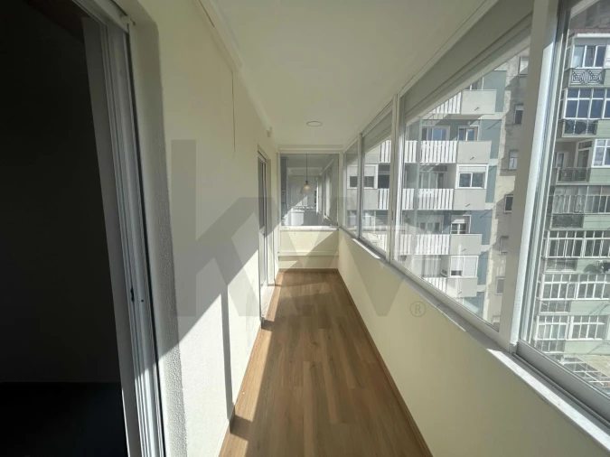 Apartamento T4 para Arrendamento em São Domingos de Benfica Foto 20
