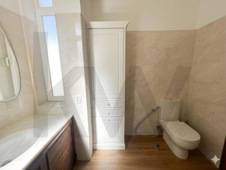 Apartamento T4 para Arrendamento em São Domingos de Benfica Foto 10