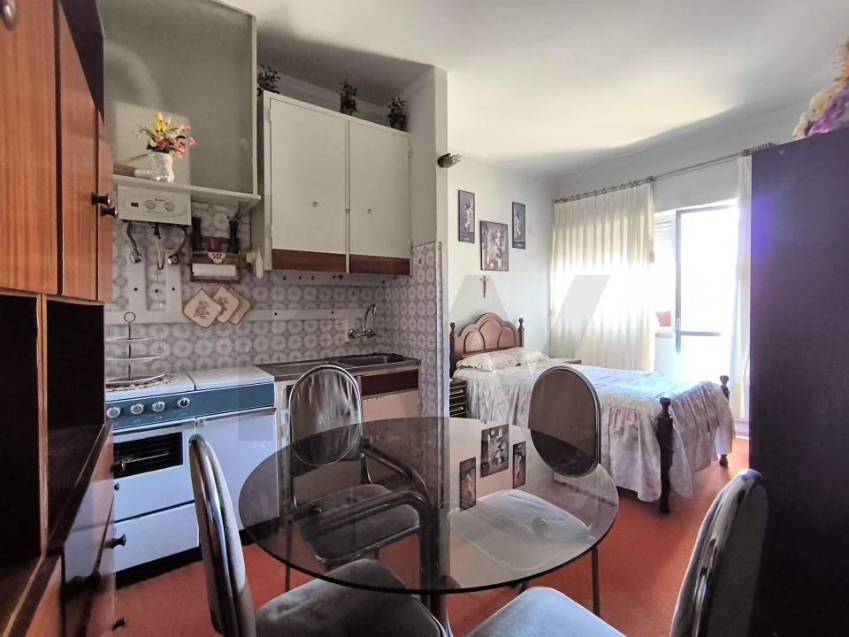 Apartamento para Venda em Alfragide Foto 11