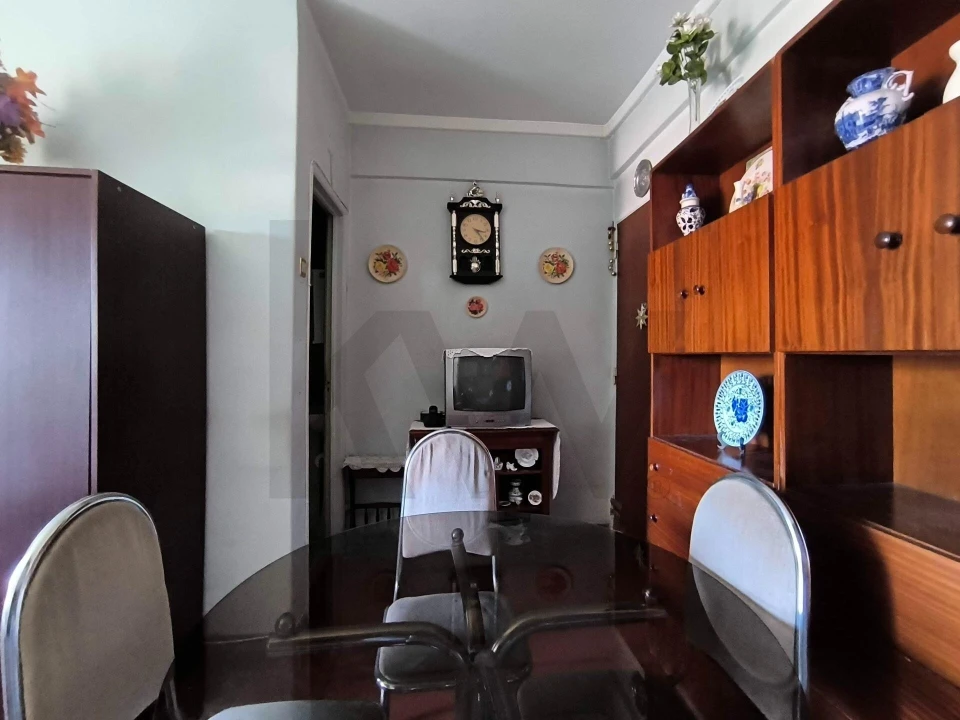 Apartamento para Venda em Alfragide Foto 13