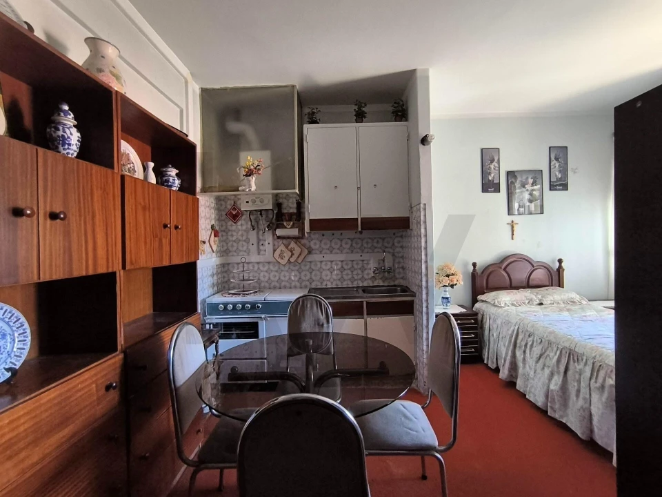 Apartamento para Venda em Alfragide Foto 12