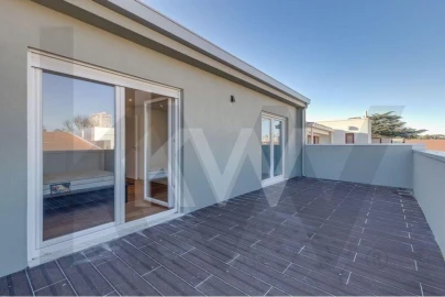 Apartamento T4 para Arrendamento em Lordelo do Ouro e Massarelos