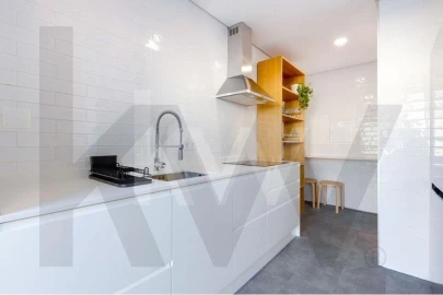 Apartamento T4 para Arrendamento em Lordelo do Ouro e Massarelos