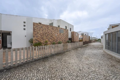 Moradia T4 para Venda em Caparica e Trafaria