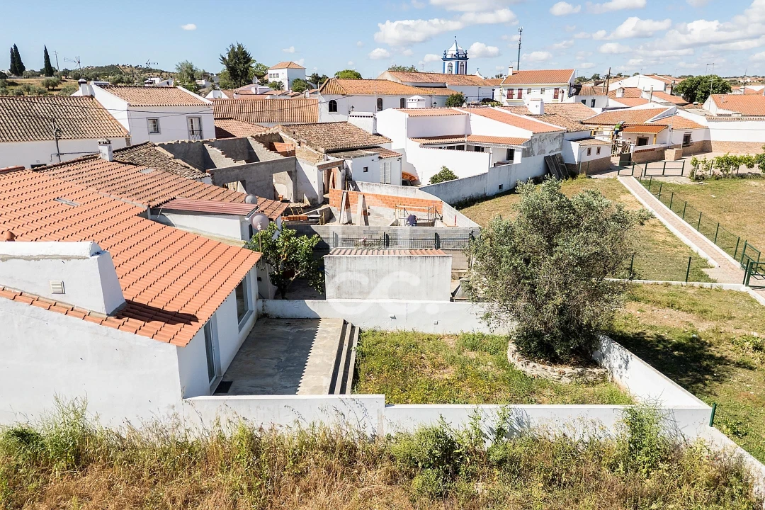 Moradia T3 para Venda em Portel Foto 38