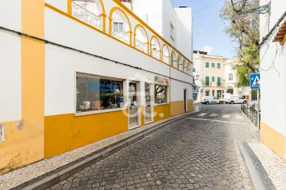 Negócio para Venda em Assunção, Ajuda, Salvador e Santo Ildefonso