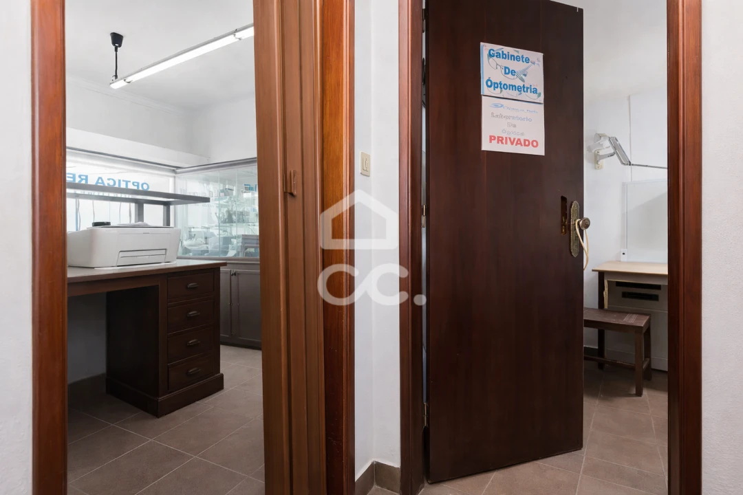 Negócio para Venda em Assunção, Ajuda, Salvador e Santo Ildefonso Foto 8
