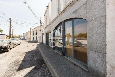 Negócio para Venda em Malagueira e Horta das Figueiras