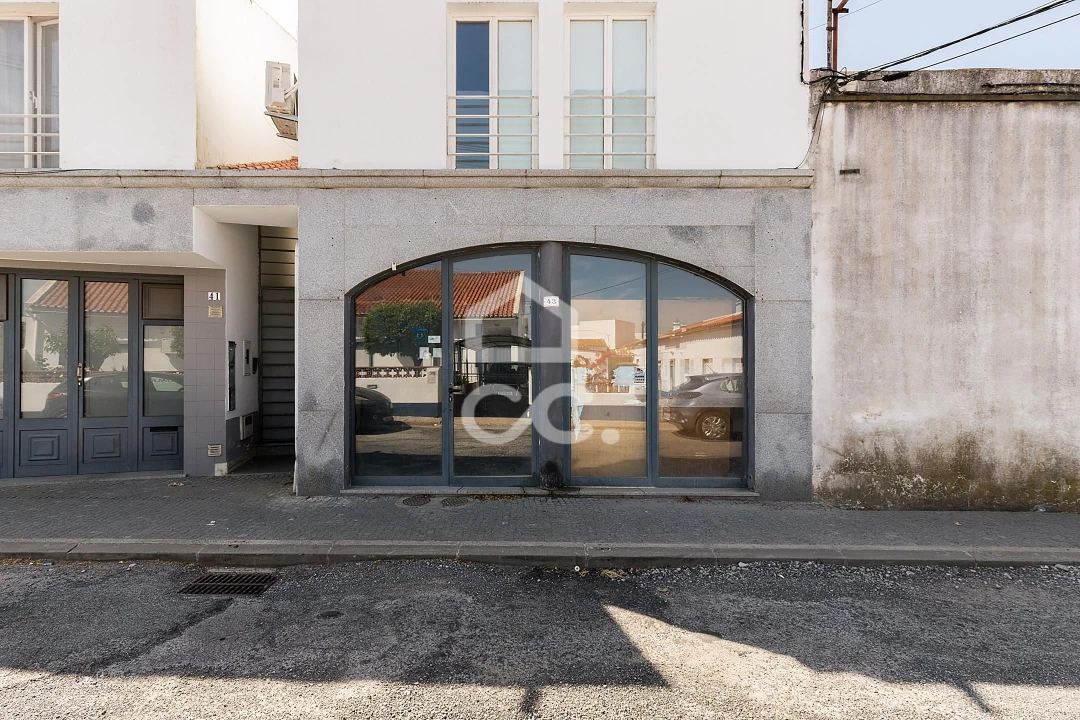 Negócio para Venda em Malagueira e Horta das Figueiras Foto 1