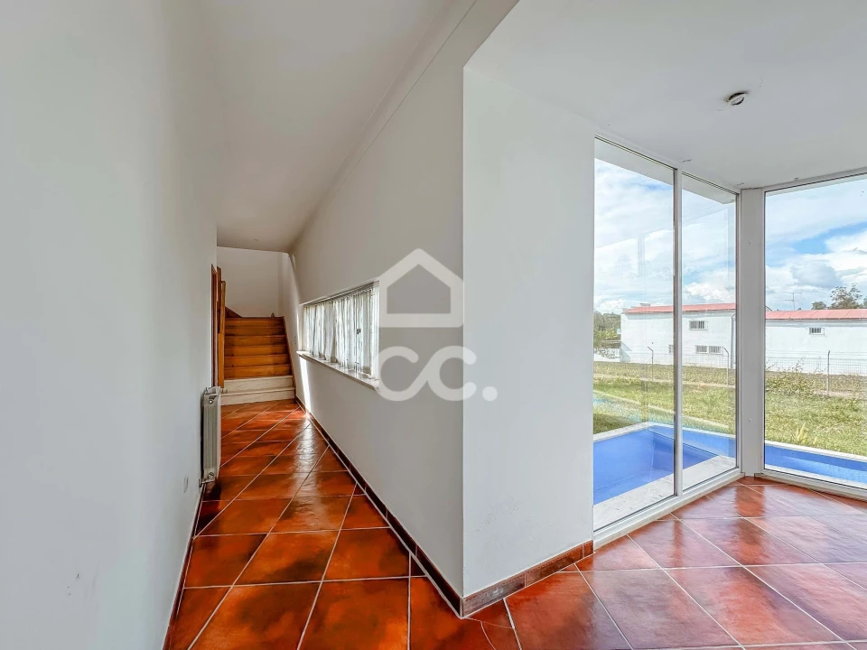 Moradia T5 para Venda em Soure Foto 17