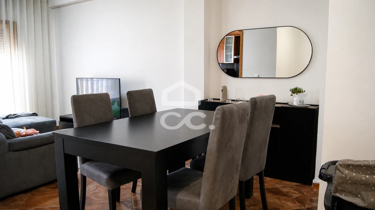 Apartamento T2 para Venda em Selho (São Cristovão) Foto 9