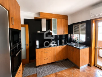 Apartamento T2 para Venda em Selho (São Cristovão)