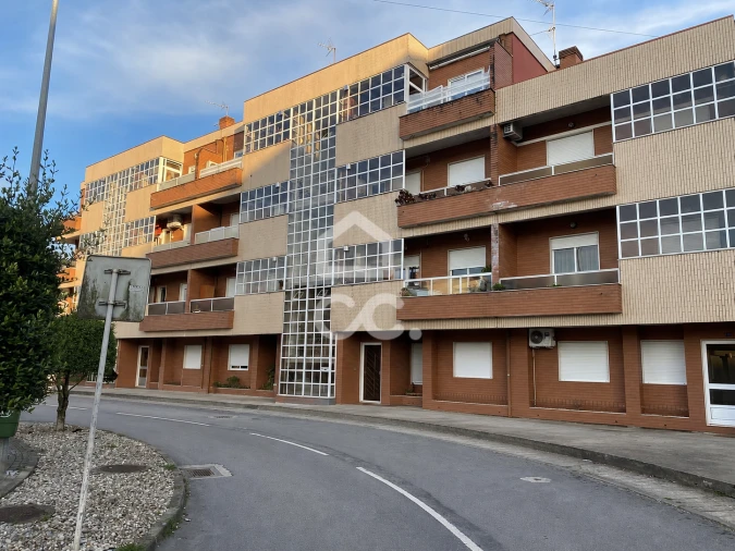 Apartamento T2 para Venda em Selho (São Cristovão) Foto 4