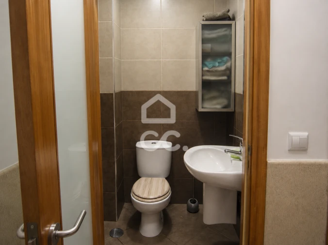 Apartamento T2 para Venda em Selho (São Cristovão) Foto 6