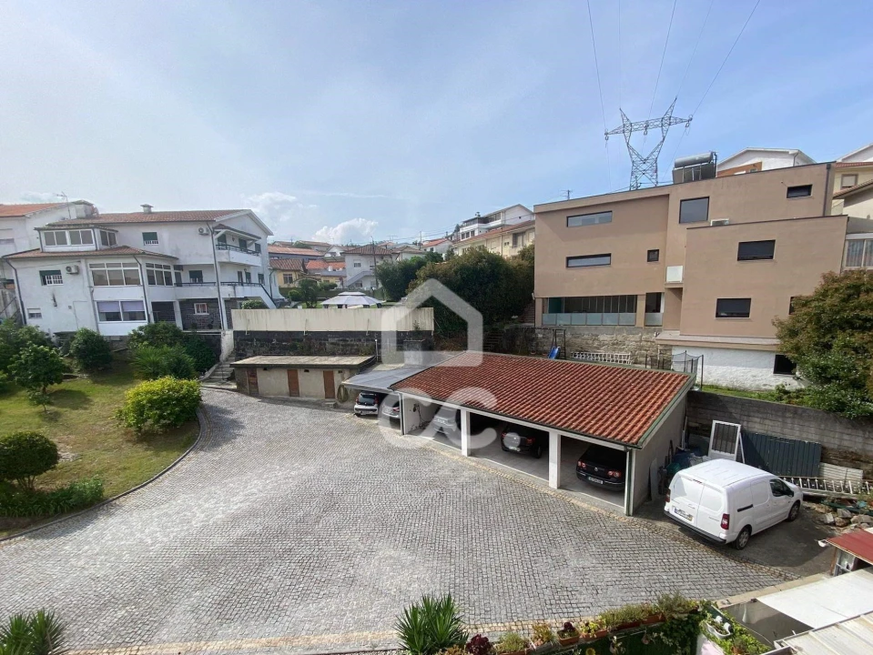 Apartamento T2 para Venda em Selho (São Cristovão) Foto 6