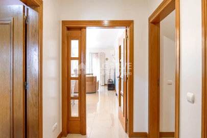 Apartamento T2 para Venda em Quarteira