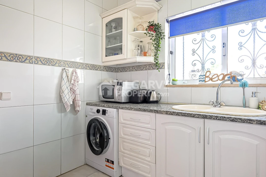 Apartamento T2 para Venda em Albufeira e Olhos de Água Foto 13