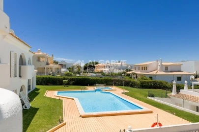 Apartamento T2 para Venda em Albufeira e Olhos de Água