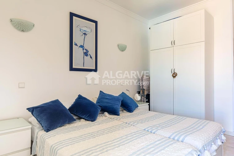 Apartamento T2 para Venda em Albufeira e Olhos de Água Foto 5