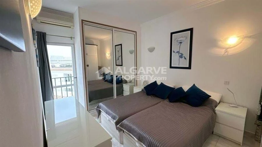 Apartamento T2 para Venda em Albufeira e Olhos de Água Foto 9