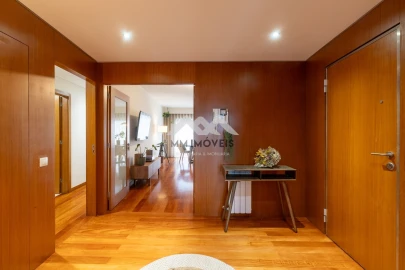 Apartamento T2 para Arrendamento em Rio Tinto