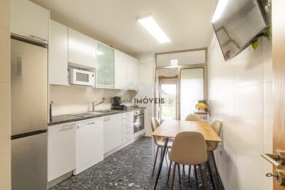 Apartamento T2 para Arrendamento em Rio Tinto