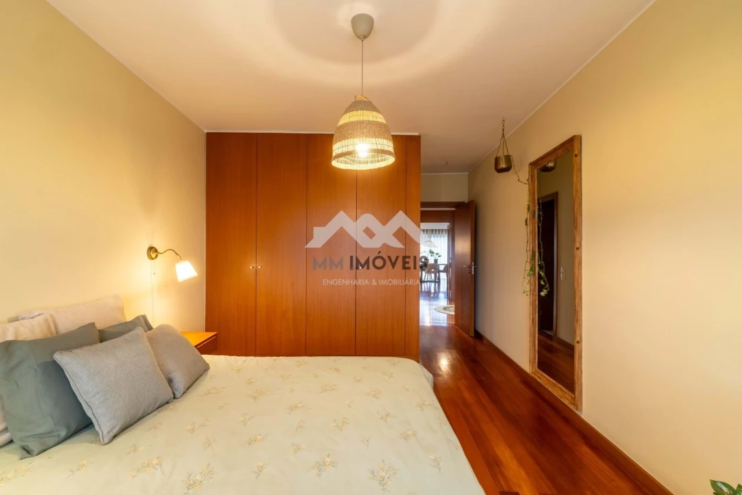 Apartamento T2 para Arrendamento em Rio Tinto Foto 30