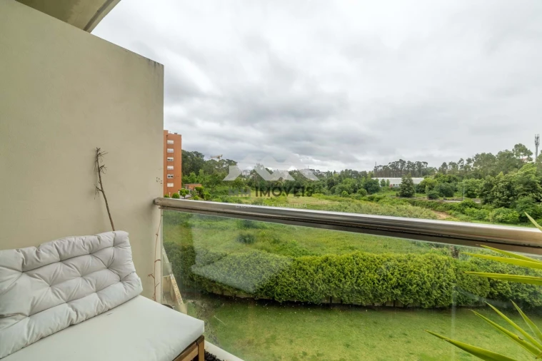 Apartamento T2 para Arrendamento em Rio Tinto Foto 20
