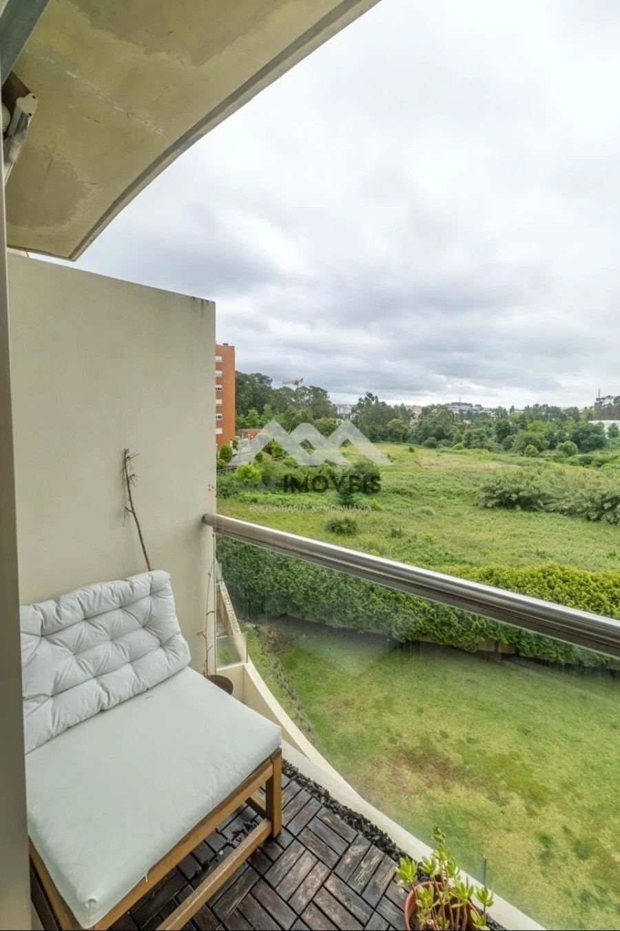 Apartamento T2 para Arrendamento em Rio Tinto Foto 19