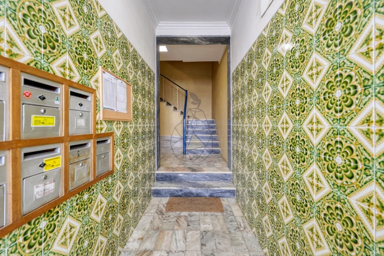 Apartamento T2 para Venda em Portimão Foto 30
