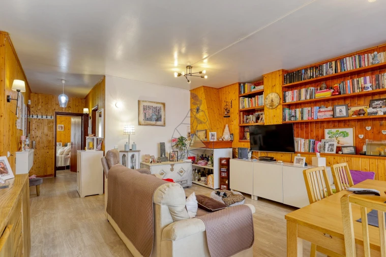 Apartamento T2 para Venda em Portimão Foto 24