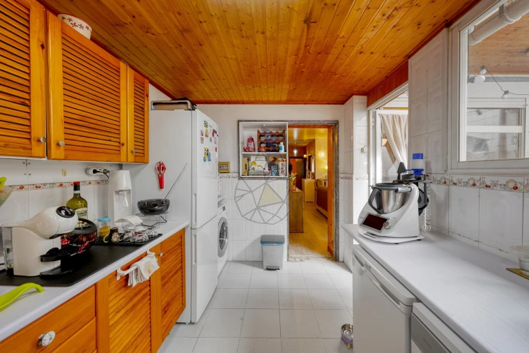 Apartamento T2 para Venda em Portimão Foto 19