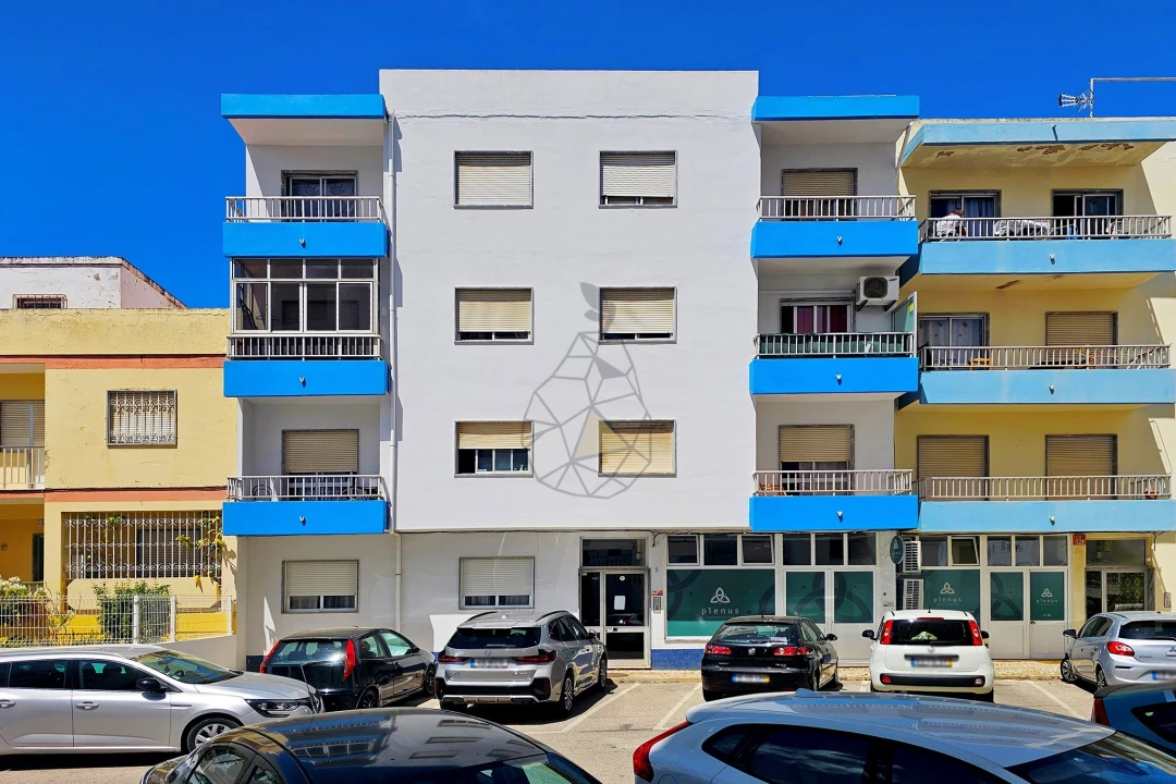 Apartamento T2 para Venda em Portimão Foto 2