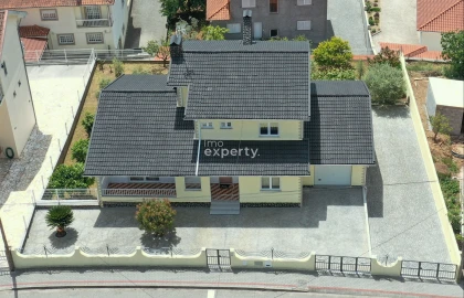 Moradia T5 para Venda em Satão