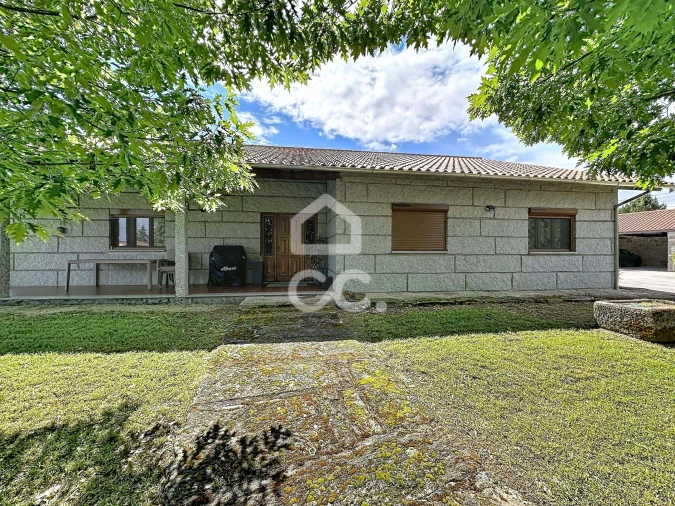 Moradia T4 para Venda em Vale de Anta Foto 30