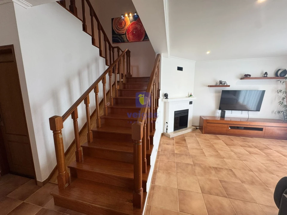 Moradia T3 para Venda em Roliça Foto 6
