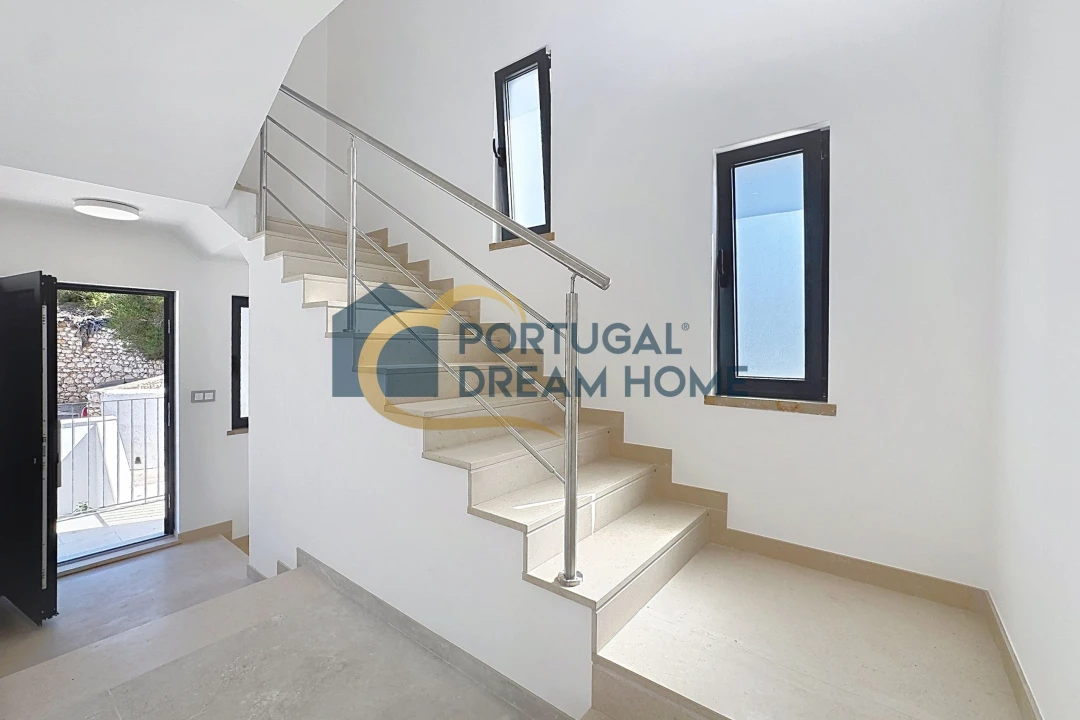Moradia T3 para Venda em Albufeira e Olhos de Água Foto 10