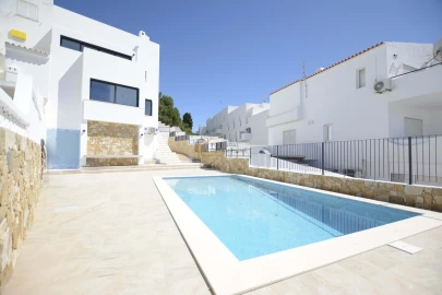 Moradia T3 para Venda em Albufeira e Olhos de Água
