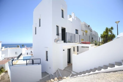Moradia T3 para Venda em Albufeira e Olhos de Água