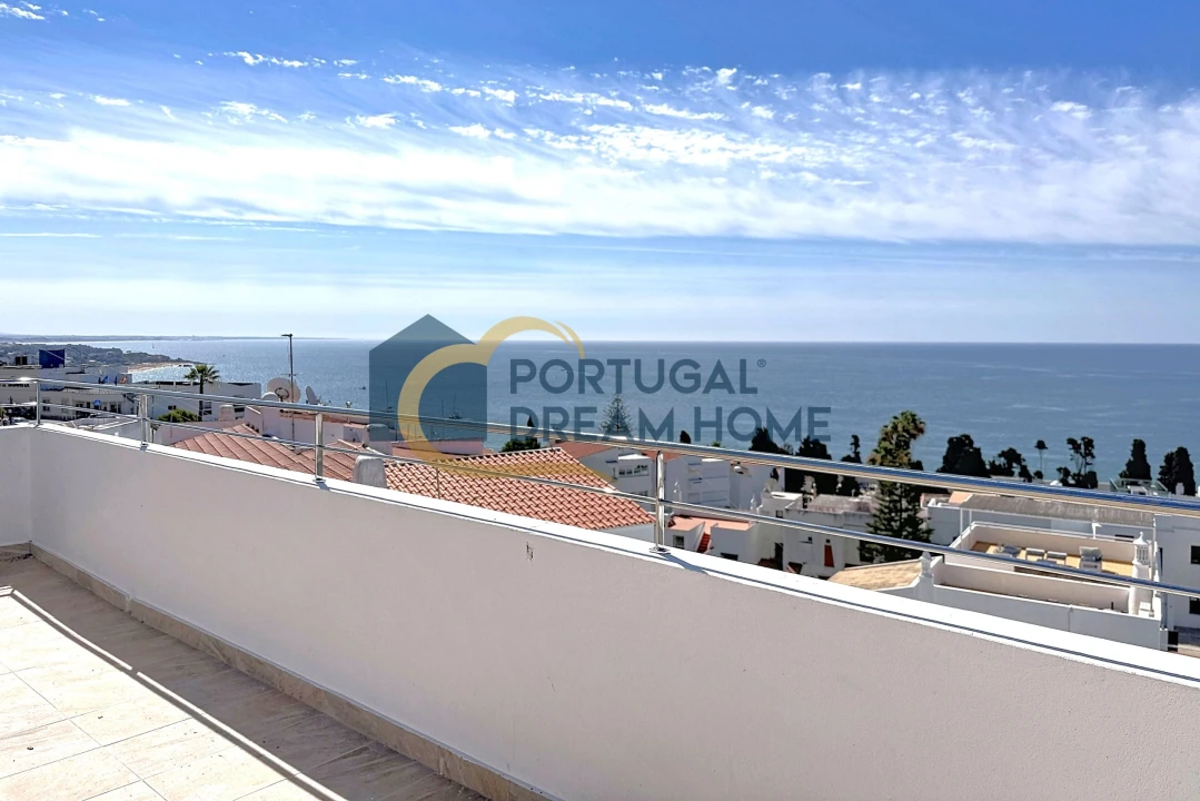 Moradia T3 para Venda em Albufeira e Olhos de Água Foto 1
