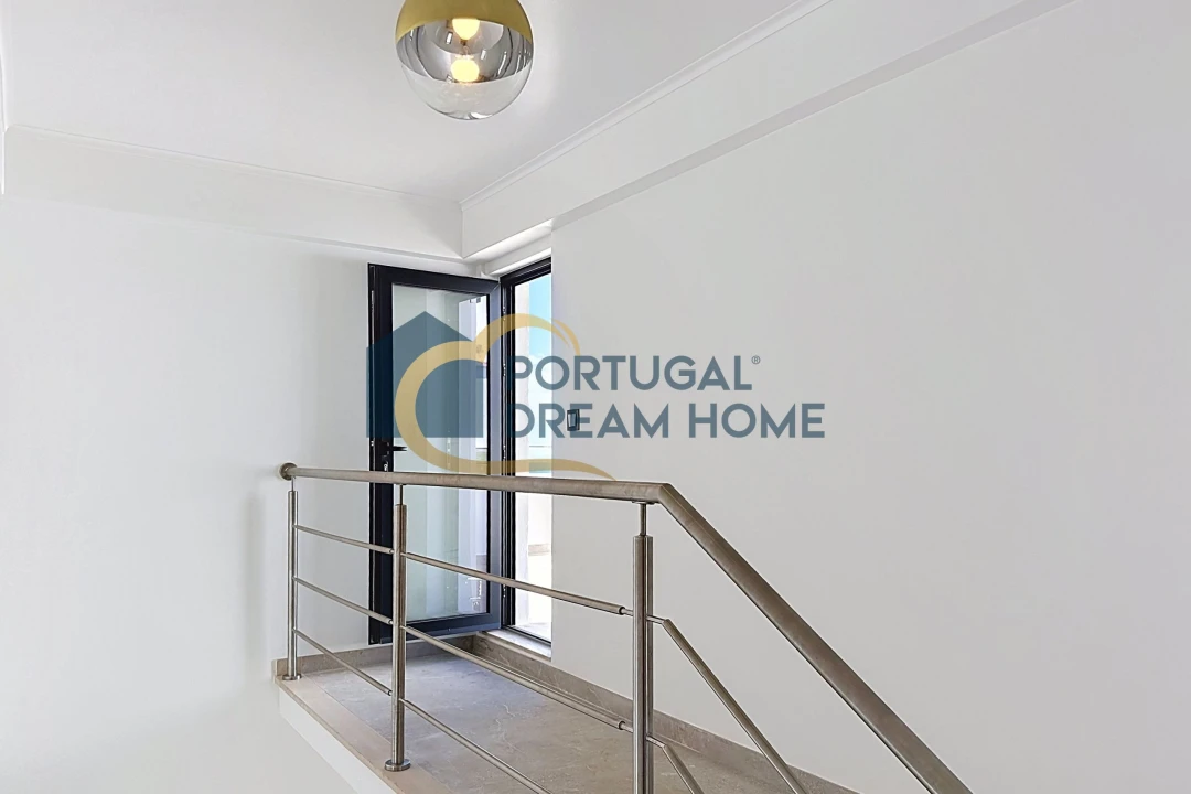 Moradia T3 para Venda em Albufeira e Olhos de Água Foto 21