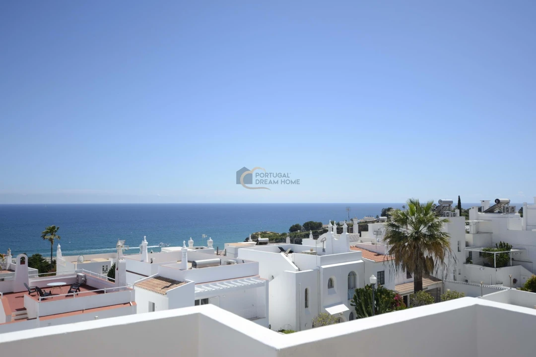 Moradia T3 para Venda em Albufeira e Olhos de Água Foto 12