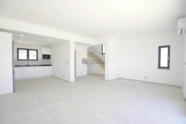 Moradia T3 para Venda em Albufeira e Olhos de Água Foto 6