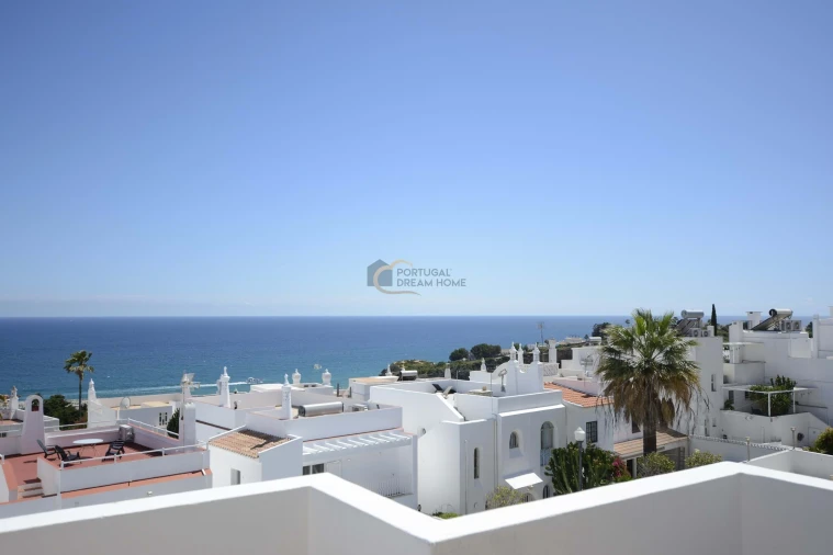 Moradia T3 para Venda em Albufeira e Olhos de Água Foto 12