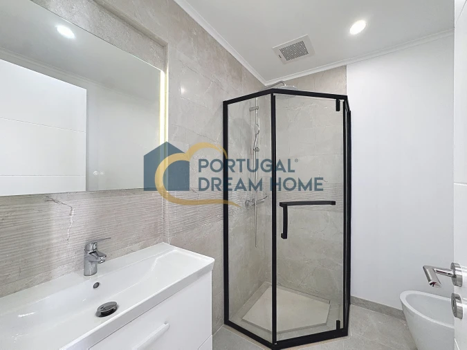 Moradia T3 para Venda em Albufeira e Olhos de Água Foto 12